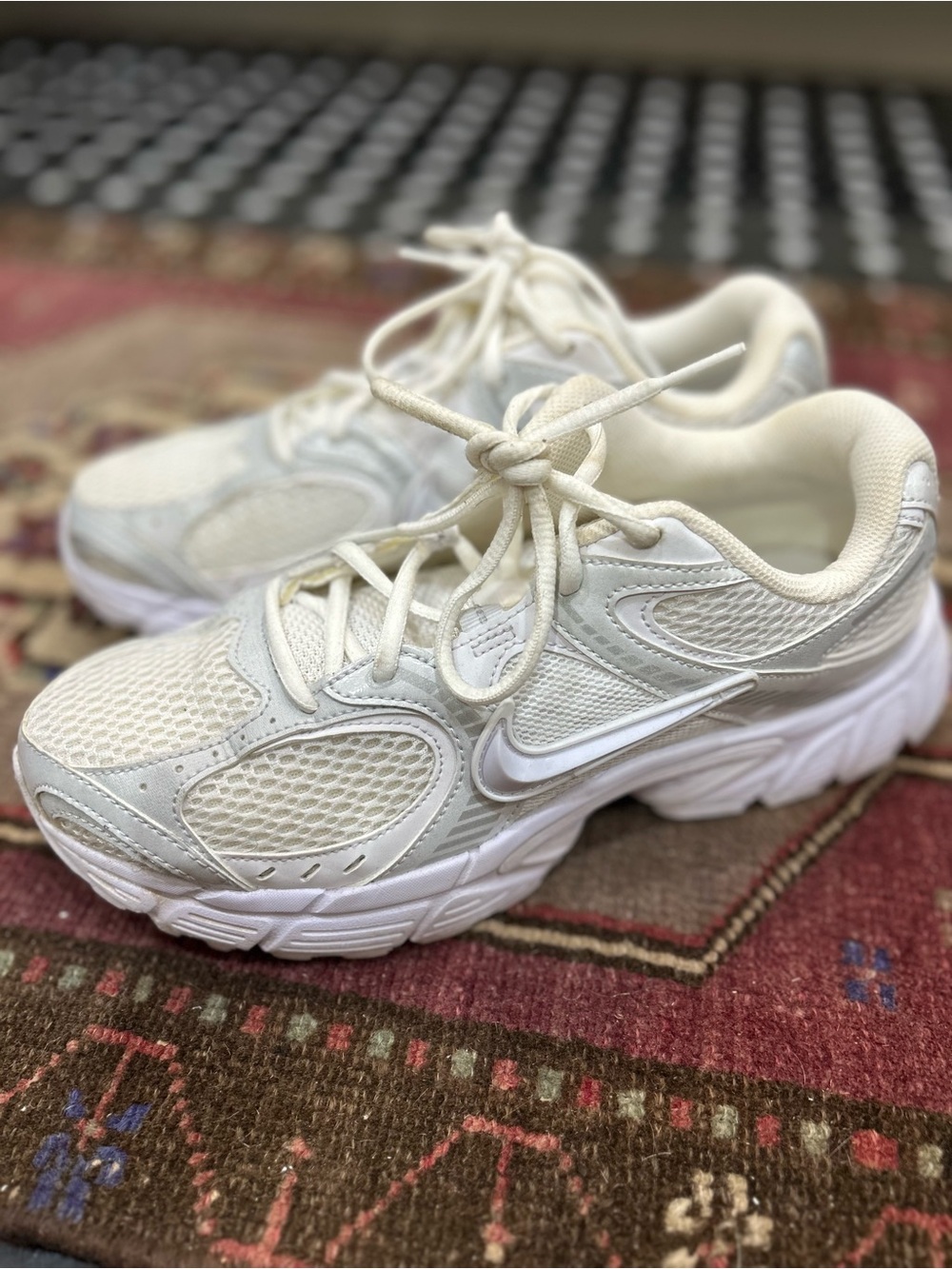 Nike Women’s Cream/White Mesh Trainer Sneakers